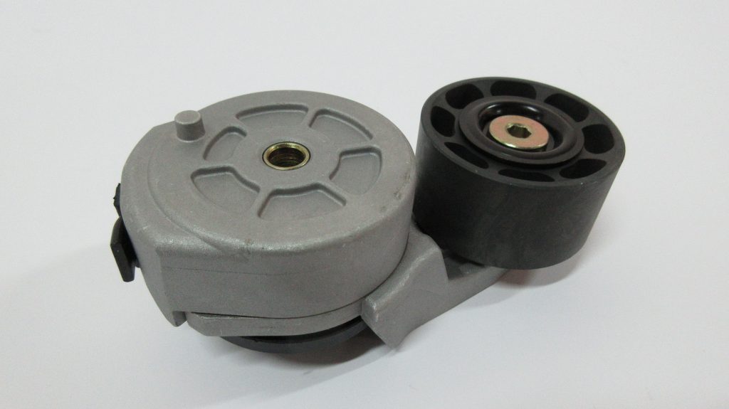 Belt tightening wheel